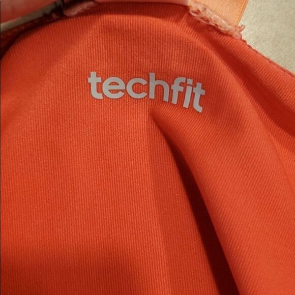 Adidas Tank  - Picture 3 of 6